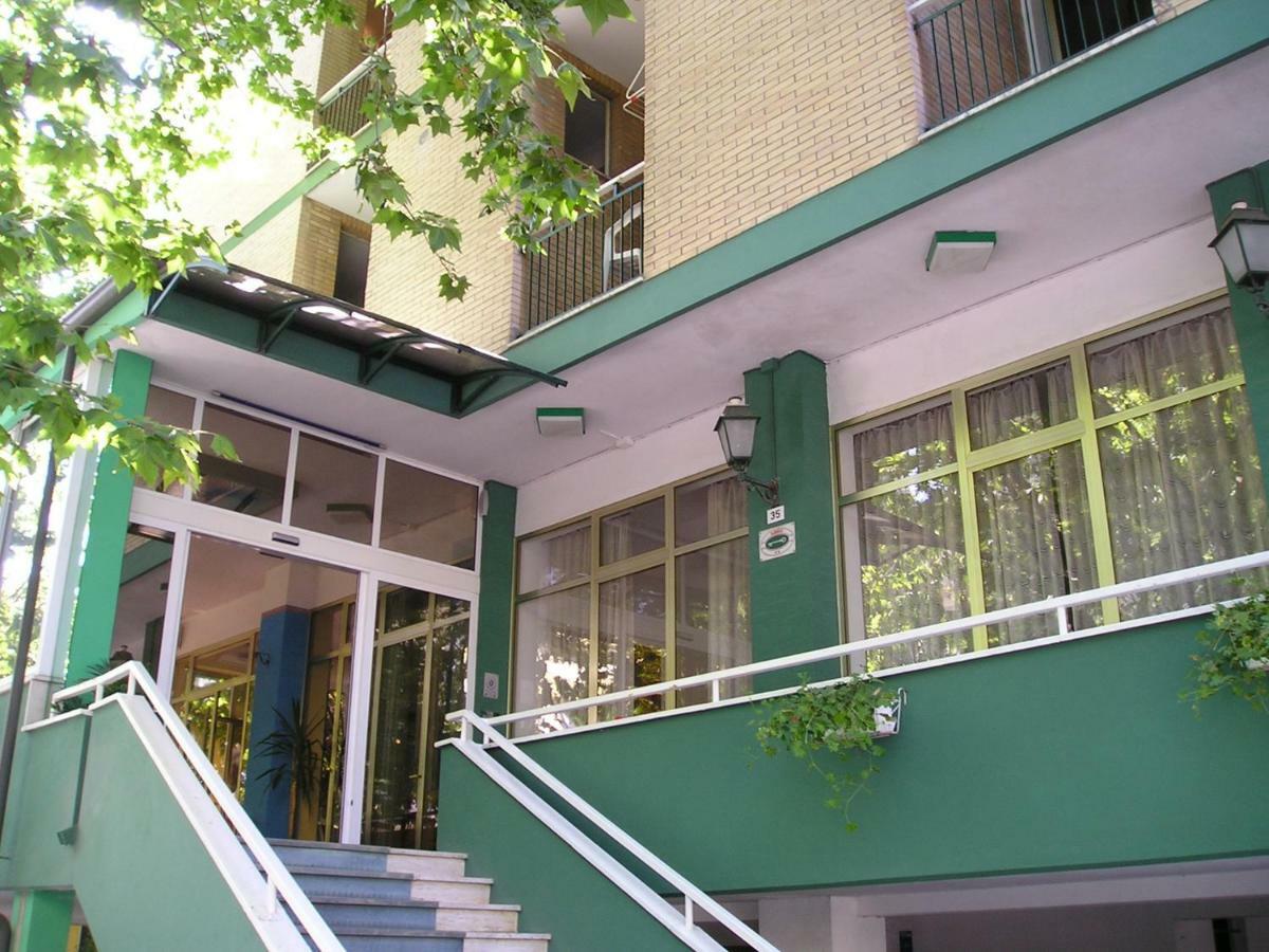 Hotel Bellevue Cesenatico Eksteriør bilde